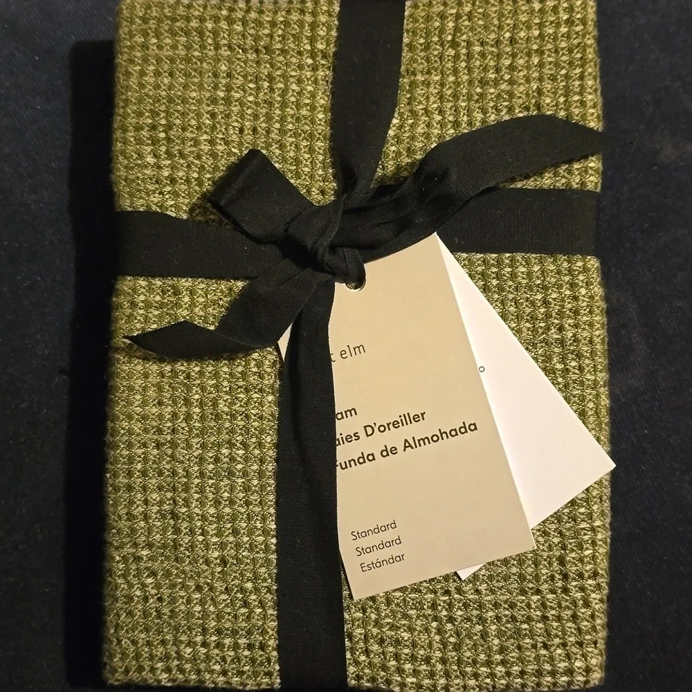 ❤️B2G1 FREE West Elm European Flax Linen Mini Waffle Sham, Olive Green, Standard